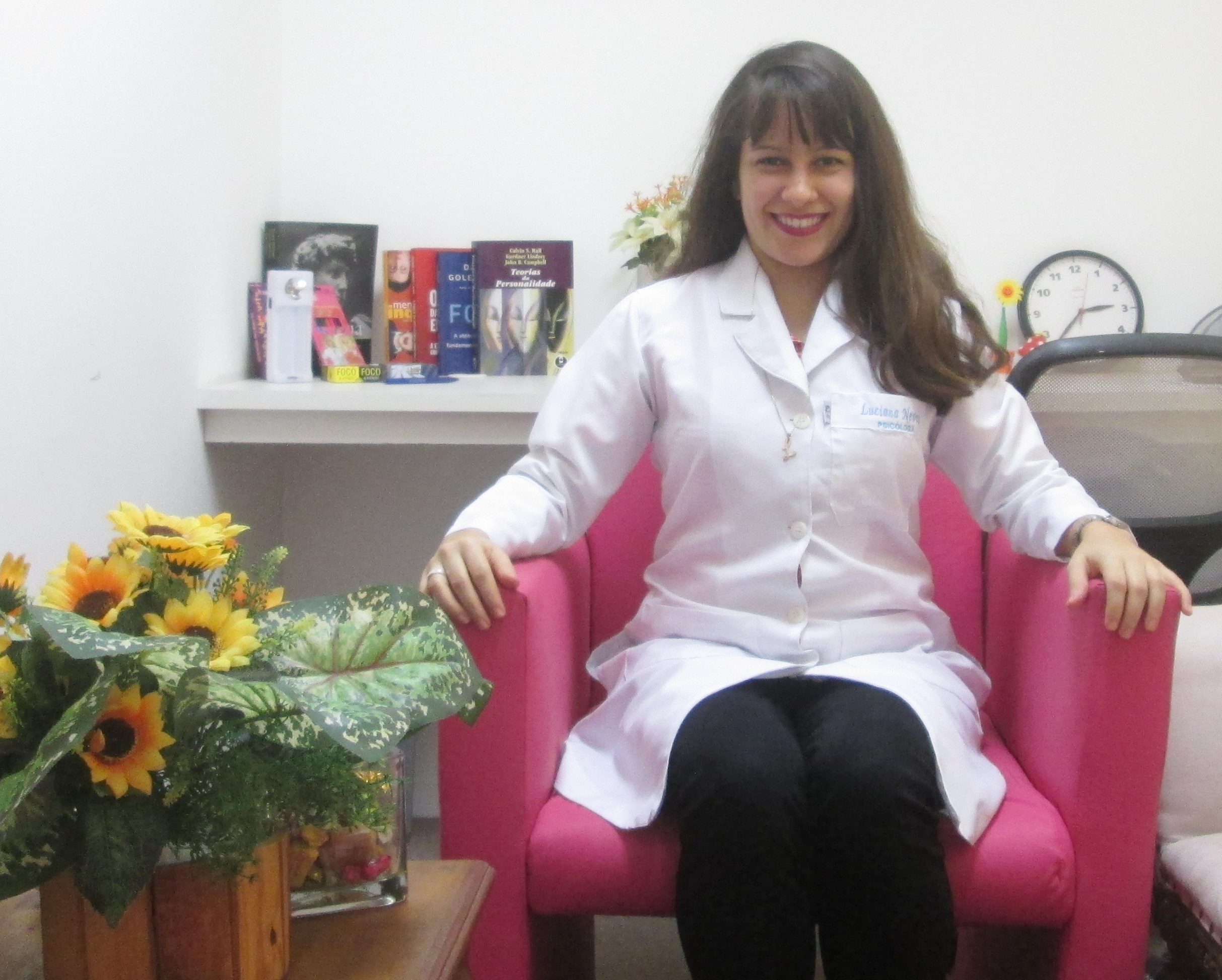 Luciana Almeida Neves Barbosa  - Psicóloga clínica